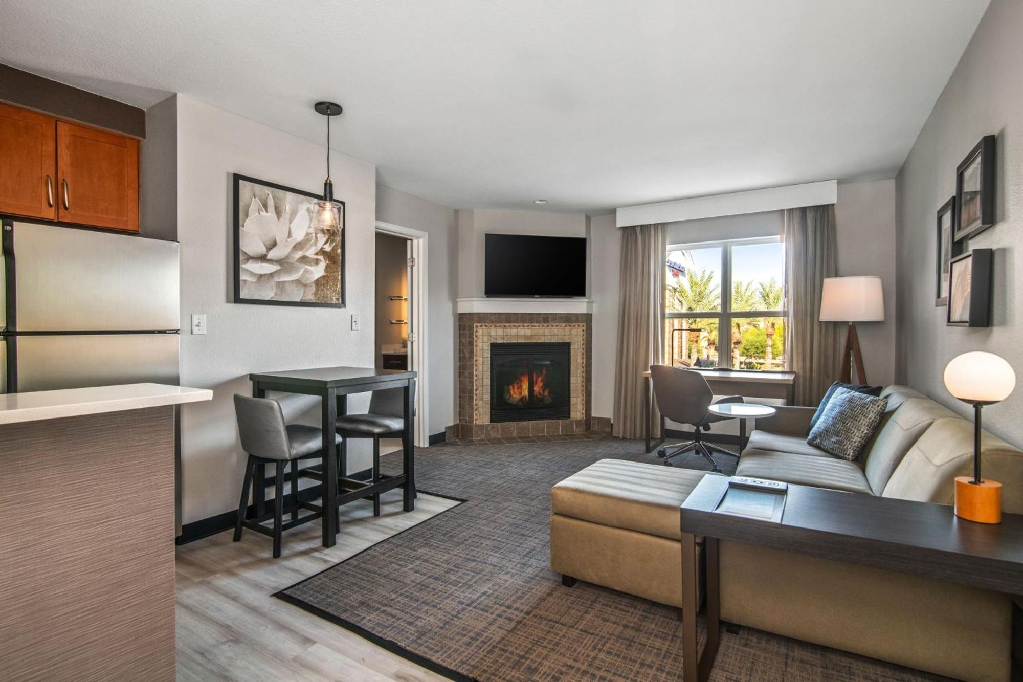 Residence Inn Phoenix Glendale Sports&Entertainment District Exterior foto