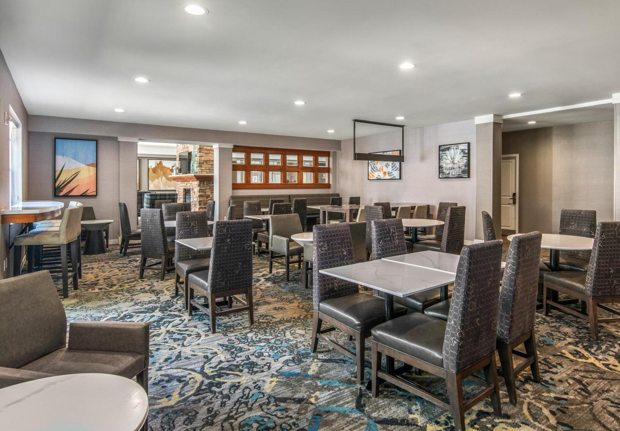 Residence Inn Phoenix Glendale Sports&Entertainment District Exterior foto